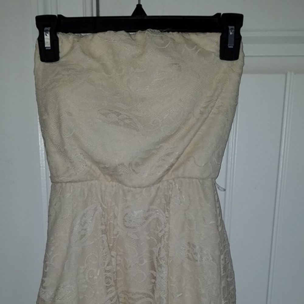 AUW Off-white Lace strapless Country Style dress